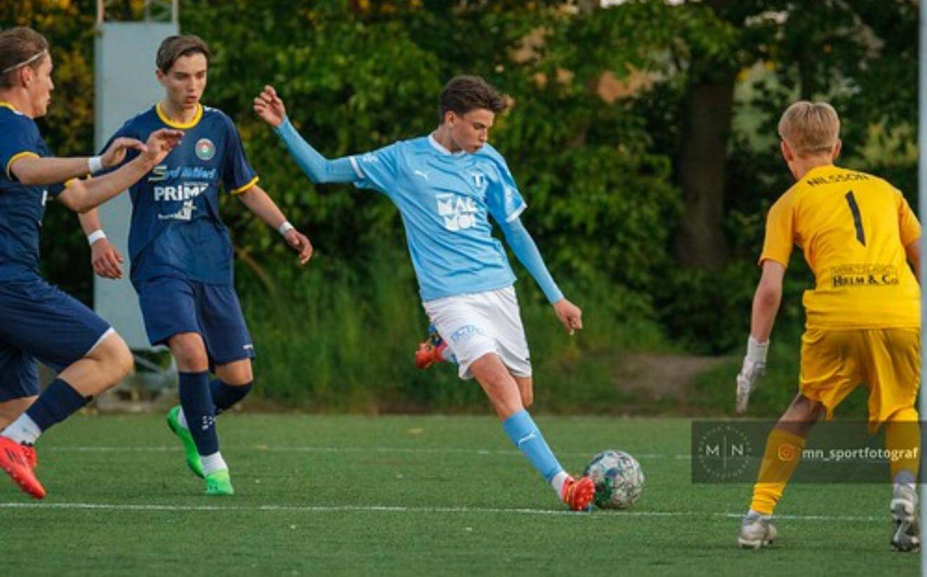 Match photo